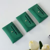 3 تعليقات سيارة مع عود مروكي