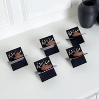 5 استاندات حلا وتمر