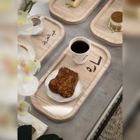 عرض (6) صواني خشبية