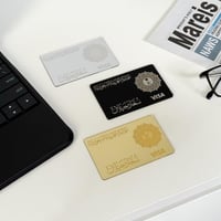 3 كروت بطائق بنكية اسود فضي ذهبي