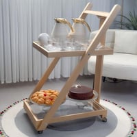 عربة ضيافة ذهبي