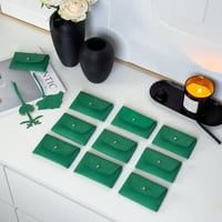 توزيعات تعليقة شنط - 20 توزيعة و10 شنط