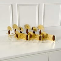 استاند توزيعات سيفين ونخلة 12 عود