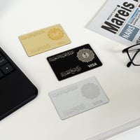 3 كروت بطائق بنكية اسود فضي ذهبي