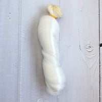 شعر دمى اميجرومي 15 سم / ابيض