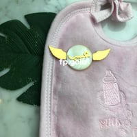 بروش صدف جناحين مطلي ذهب