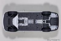 LEXUS LS500 h SONIC WHITE METALLIC/CRIMSON & BLACK...