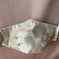 كمامة سهرة تطريز فضي - evening mask