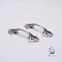 224 - مقبض ايطالي فضي ( قطعتين)