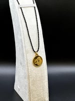 جنيه ذهب بطوط عيار 24 بي تي سي بوزن 2.35 غرام مع ت...