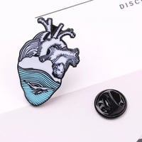 بروش قلب بحري