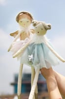 دمية باليرينا النائمه بجناحات الفرنسية (وردي ) 15...