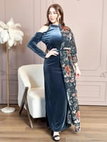 فستان سهرة مخمل رمادي بأكمام مفتوحة وقطعة شيفون من...