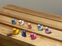 دمى صغيرة لشمع الجل الشفاف