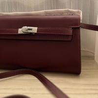 clutch Burgundy || كلوتش عنابي بالخيط الاحمر