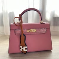 khaki Bag pink ميني كيلي ( وردي)بالحجم الوسط بالجل...