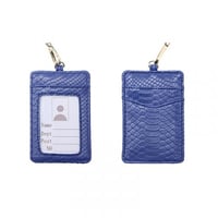 حامل بطاقات الأزرق بجلد الأفعى