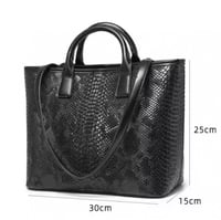 شنطة كتف Tote Bag (Shopping Bag) بجلد الافعى الاسو...