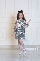 تنورة وبلوزه تل