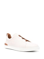 سنيكرز زينيا