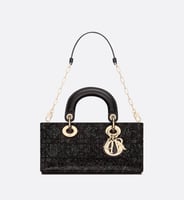 شنطه صغيره من قماش دي جوي من ديور