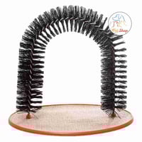 فرشاة قوسية للقطط للعناية بالفراء والتدليك