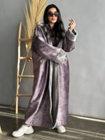 فروة نسائية جلد الغزال مع جيب و اكمام فرو