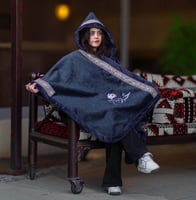 شال شتوي نسائي فاخر مع تطريز الاسم