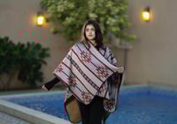 شال وجهين ينلبس على الجهتين