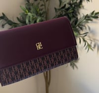 CH-crossbody