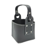 أسود من داخل أسود