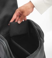 شنطة ادوات القهوة باللون الأسود