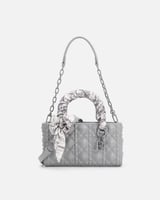 شنطة نسائية بجلد بارز بلون رمادي