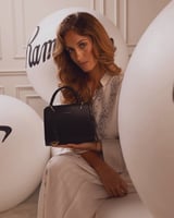 شنطة نسائية أنيقة جلد بلون أسود