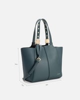 شنطة نسائية باللون الأزرق