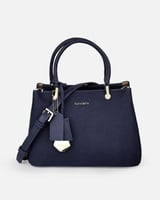 شنطة نسائية أنيقة بلون أزرق