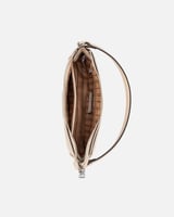 شنطة نسائية باللون البيج