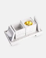 طقم مبخرة وعلبة بخور بلون أبيض