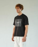 تي شيرت رجالي من القطن بلون أسود