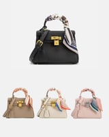 شنطة نسائية من الجلد بتصميم أنيق