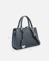 شنطة نسائية أنيقة جلد بلون أزرق