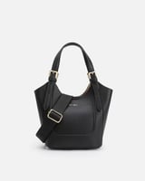 شنط نسائية بتصميم عصري بلون أسود