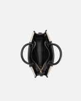 شنطة نسائية جلد محور الأهتمام في اطلالتك