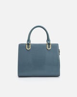 شنطة نسائية كلاسيك جلد بلون أزرق