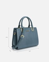 شنطة نسائية كلاسيك جلد بلون أزرق