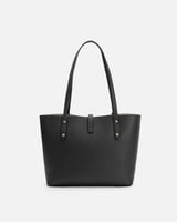 شنط نسائية كلاسيك بلون أسود