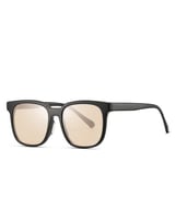 نظارة شمسية بتصميم كلاسيك