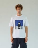 تي شيرت رجالي قطن بلون أبيض وأزرق