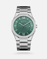 ساعة رجالية باللون الفضي