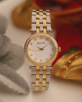 ساعة نسائيه ستيل بلون فضي وذهبي